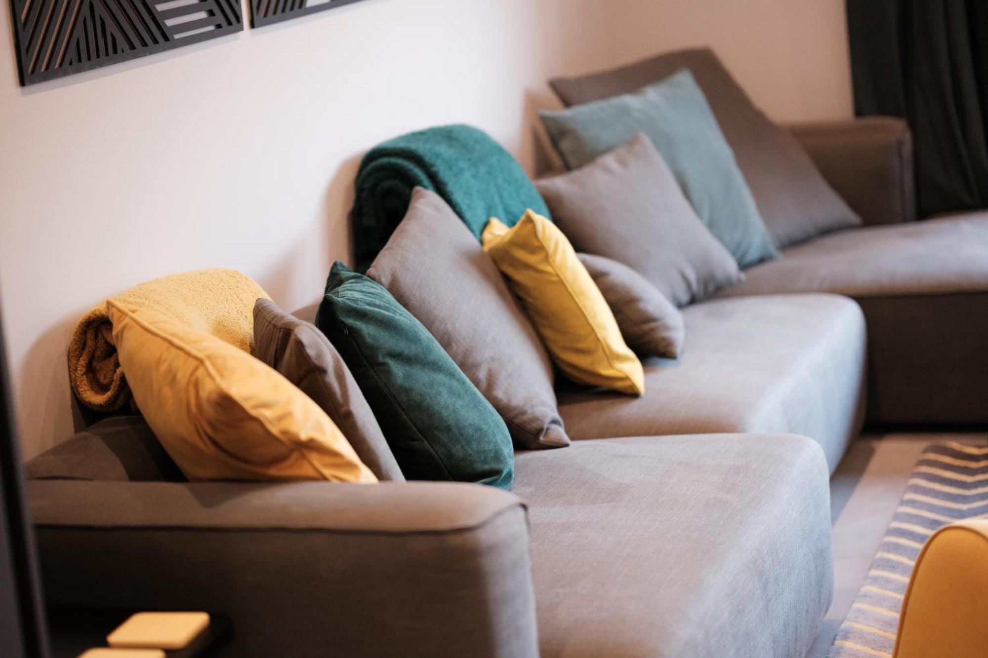 'lucky13' Modern Living On The Yorkshire Wolds Way Holiday home South Cave