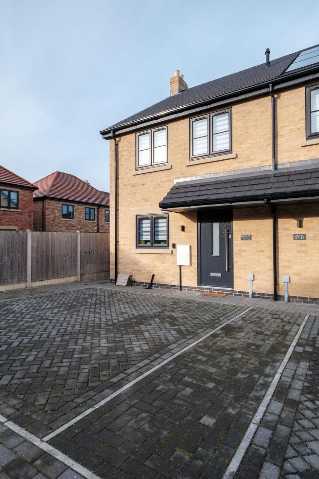 'lucky13' Modern Living On The Yorkshire Wolds Way * South Cave